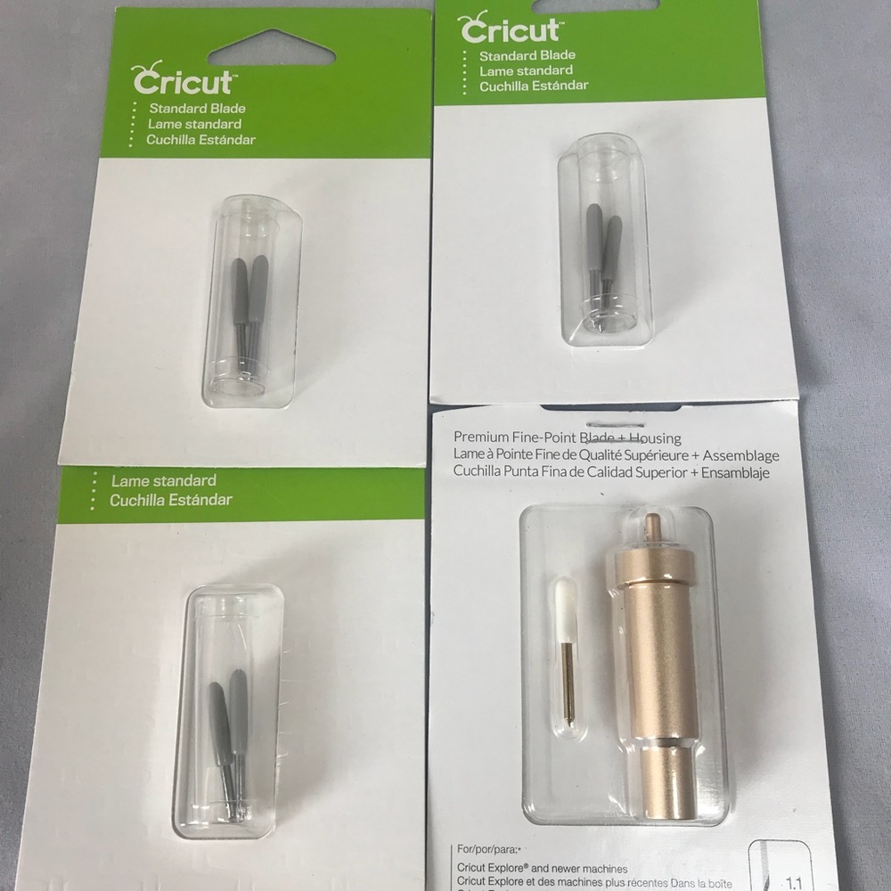Cricut standard blades and housing